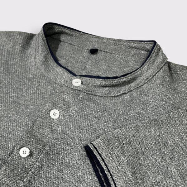 Playera Mao (CLA) - Imagen 2